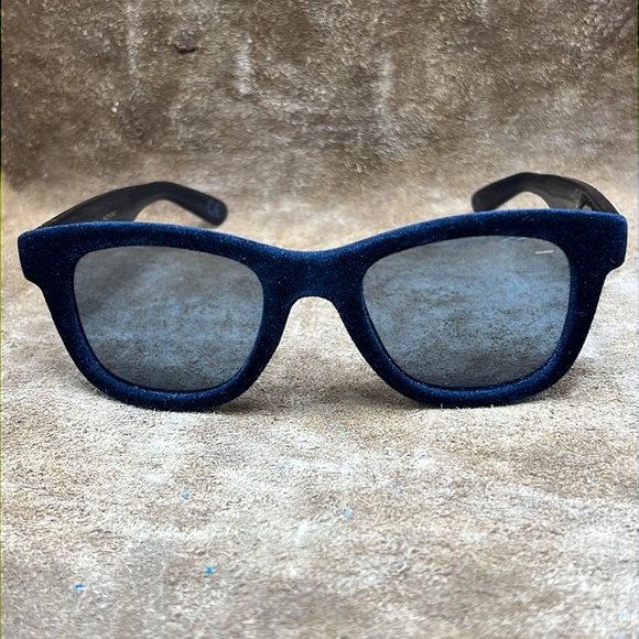 Italia Independent Black Velvet Trimmed Sunglasses - Picture 10 of 10